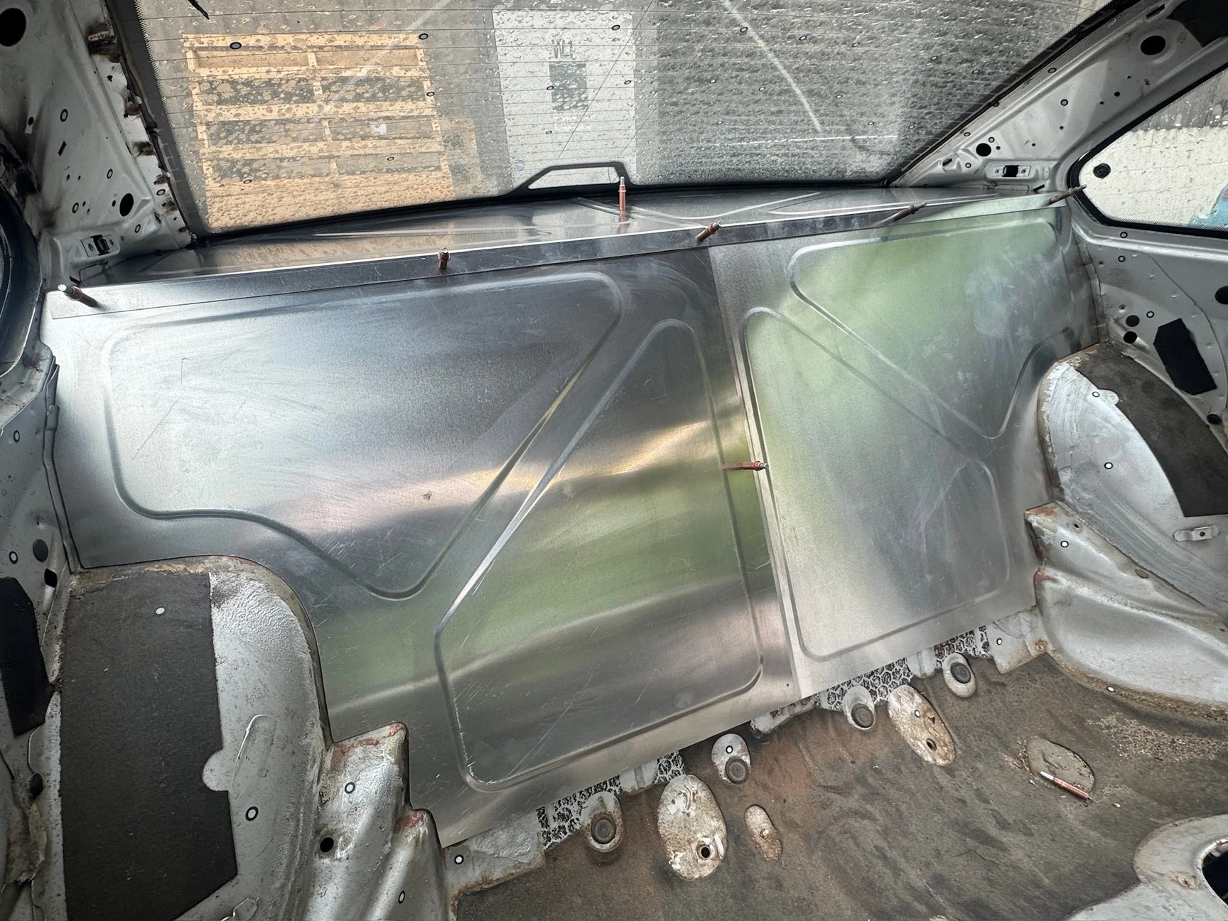 ALARIA - BMW E36 Rear Bulkhead/ Firewall panel set - Image 13
