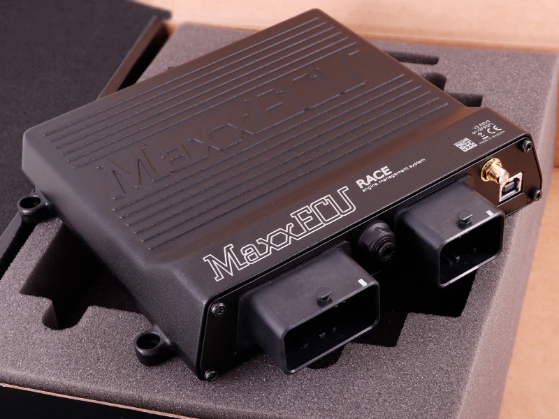 MaxxECU - RACE unit with no accessories in box