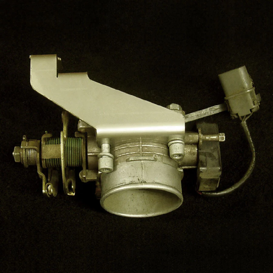 Nissan KA/SR Throttle Cable Bracket - Series 5 - Image 3